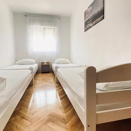 Mija Apartment